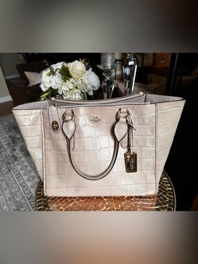 Coach Genuine Leather Crocodile-Embossed Off White Beige Satchel